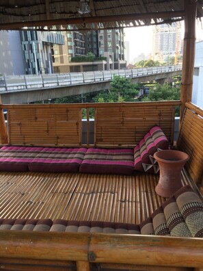 Terrace/patio - Padi Madi Guest House (Bangkok)