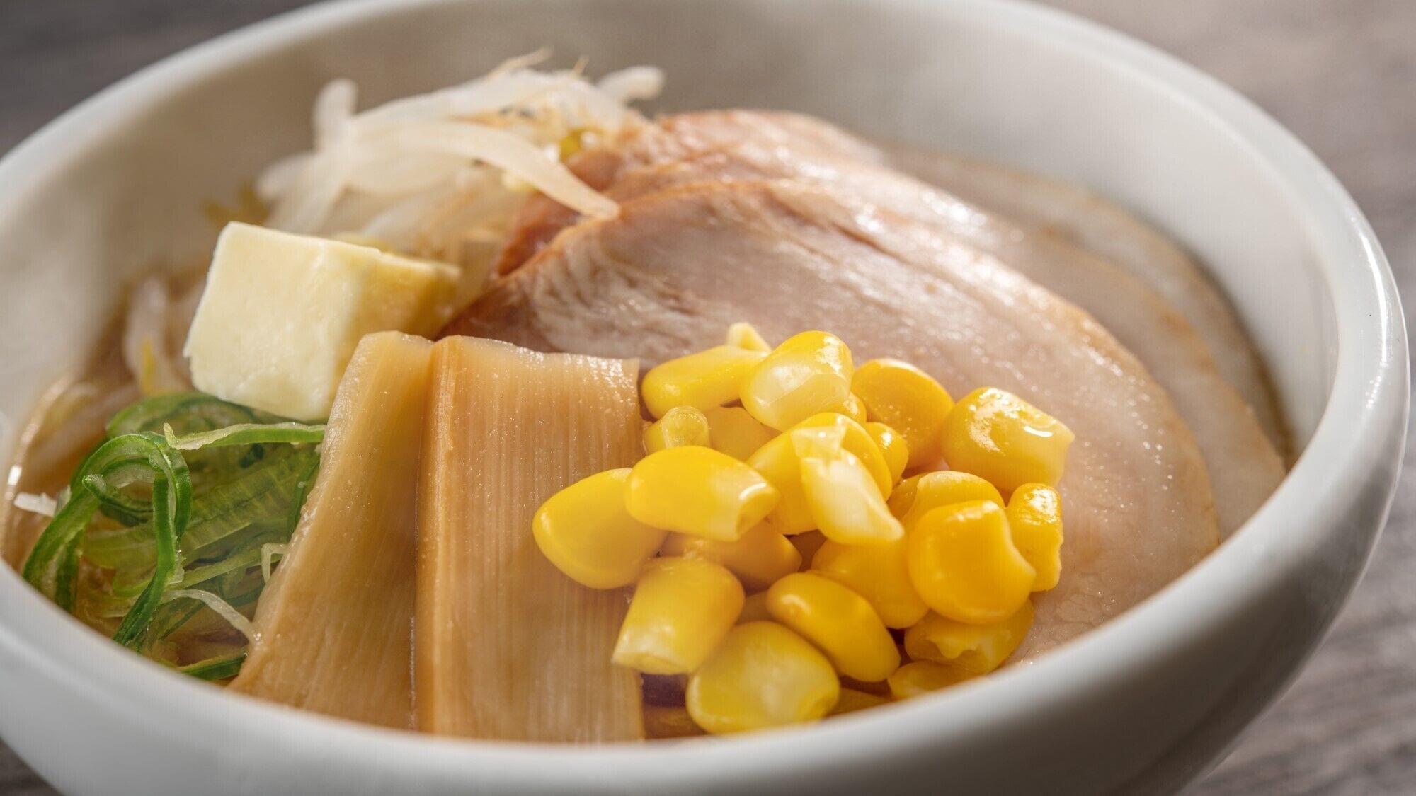 daily buffet breakfast (jpy 2090 per person)