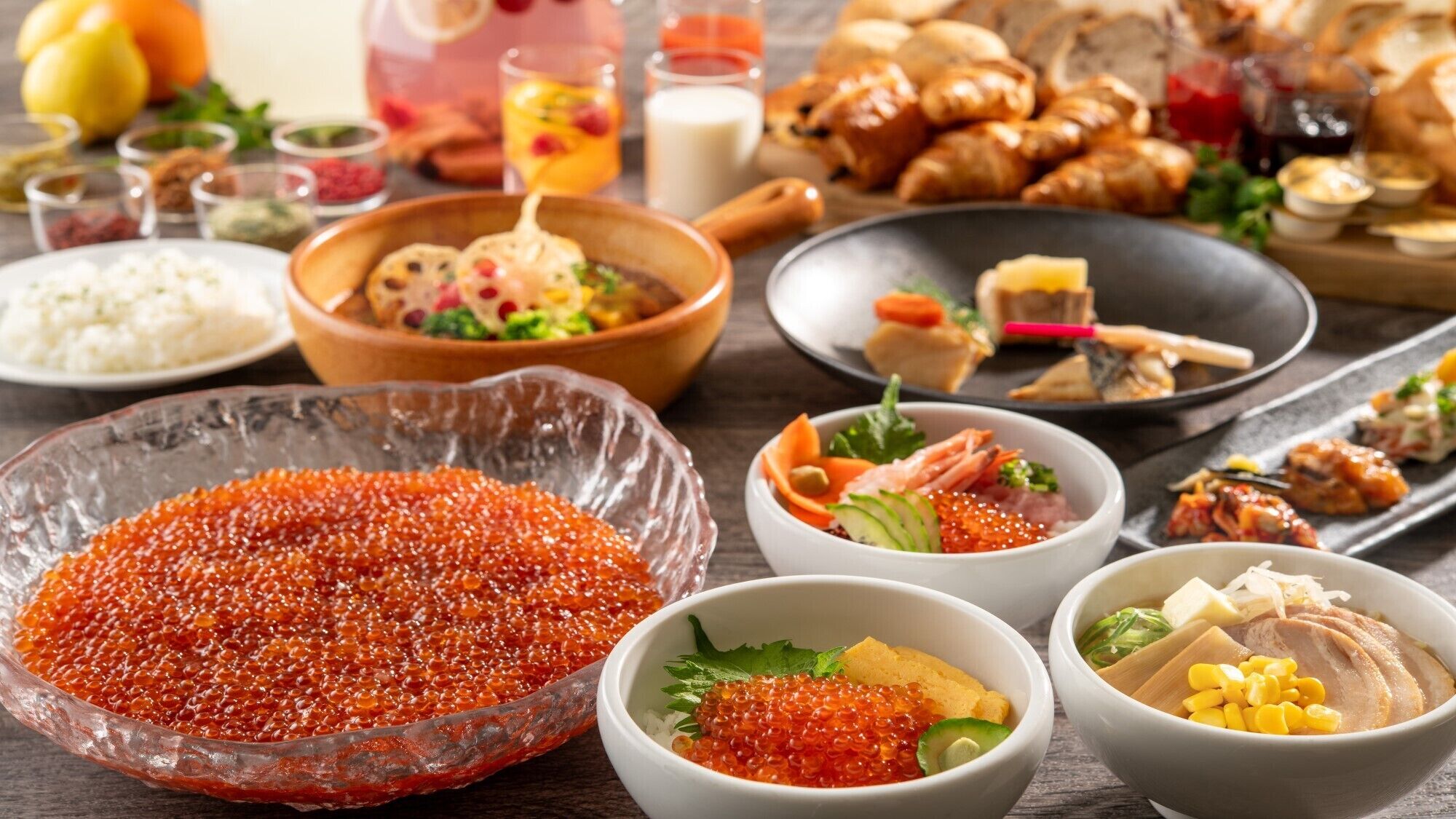 daily buffet breakfast (jpy 2090 per person)