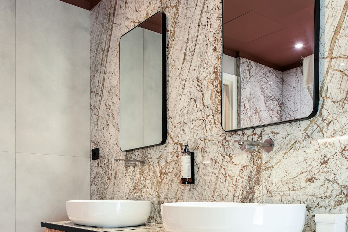 Free toiletries, hair dryer, bidet, towels