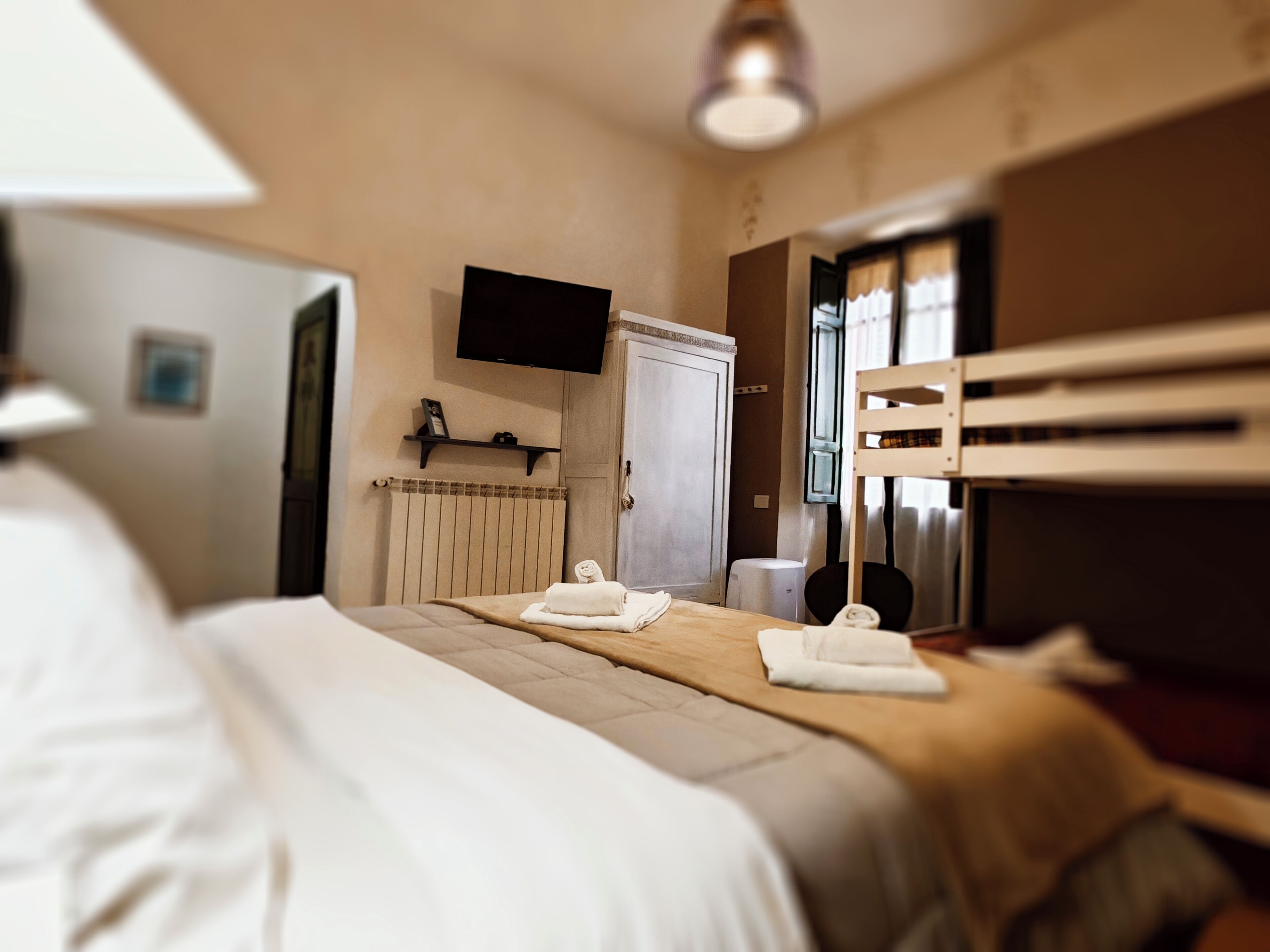 Familien-Vierbettzimmer, Balkon, Gartenblick