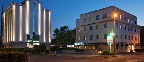 Front of property - evening/night