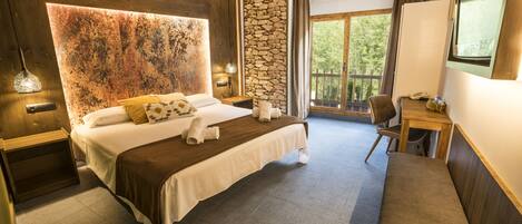 Caja de seguridad en la habitación y decoración personalizada