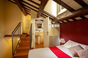 In-room safe, desk, iron/ironing board, cribs/infant beds - Residenza Il Bollo Holiday House (Rome)