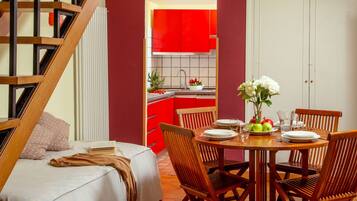 Family Room, Kitchen | Living area | Flat-screen TV