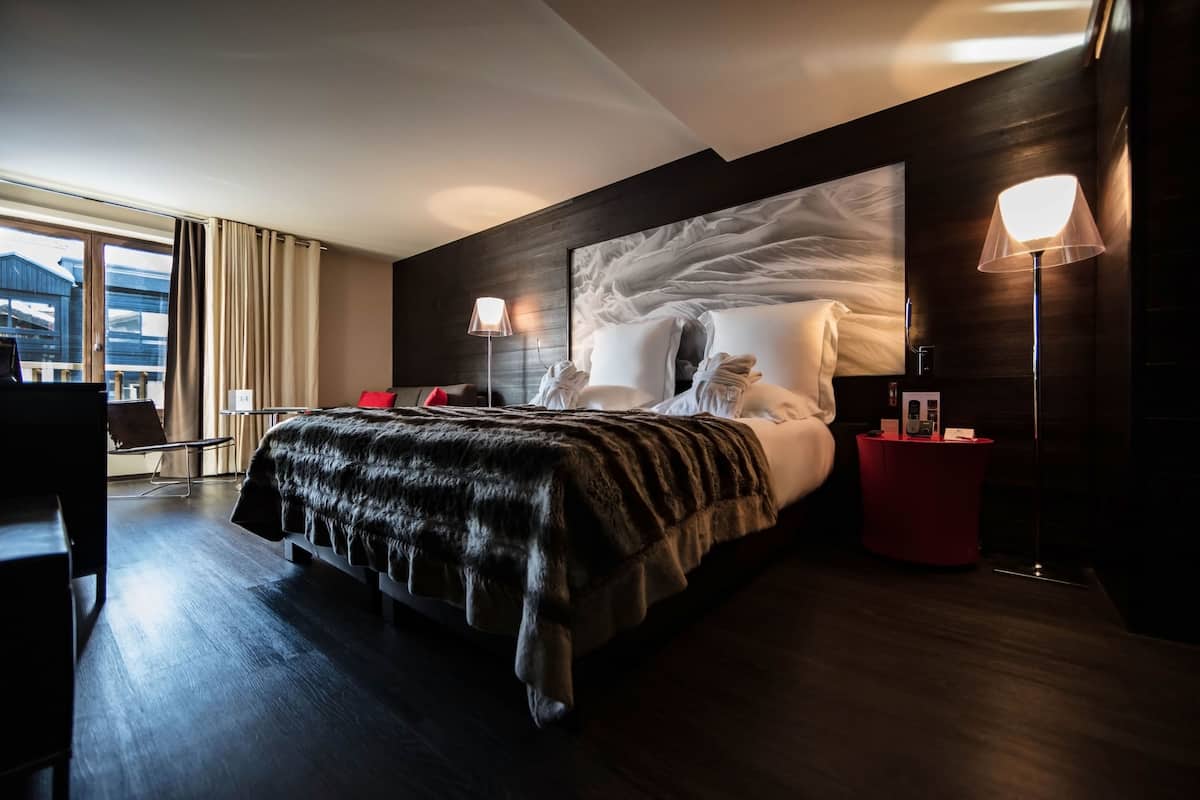 Superior-Doppel- oder -Zweibettzimmer