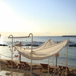 Private beach, free beach cabanas, sun loungers, beach umbrellas