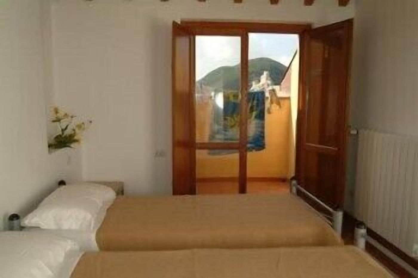 Comfort Double Room, Balcony, Hill View | Hypo-allergenic bedding, down duvets, desk, soundproofing