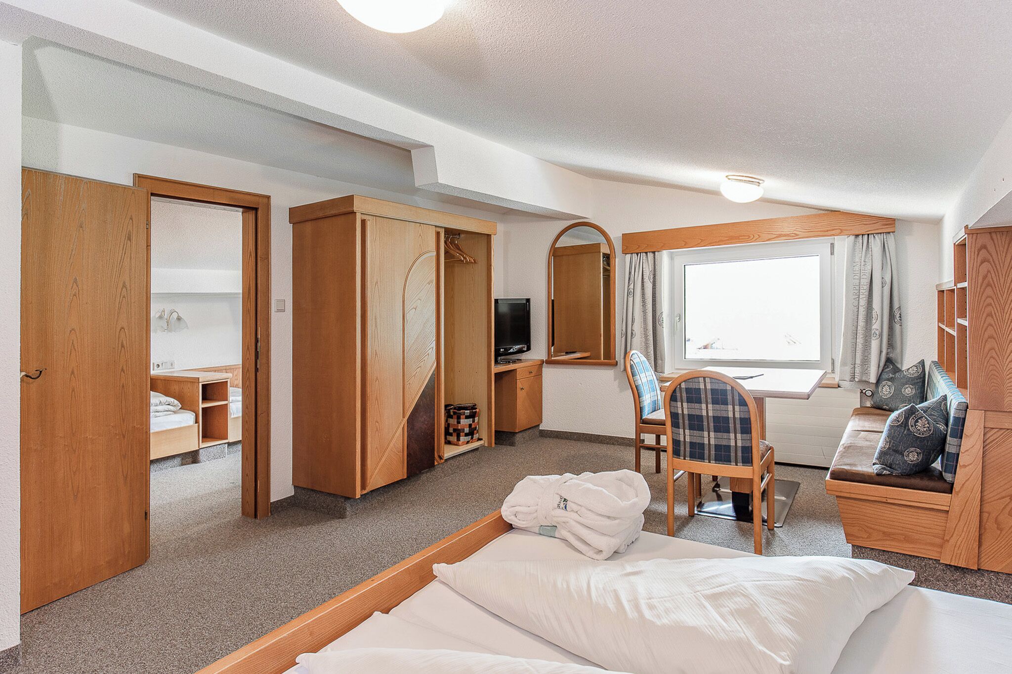 Family Suite | In-room safe, individually decorated, individually furnished, free WiFi