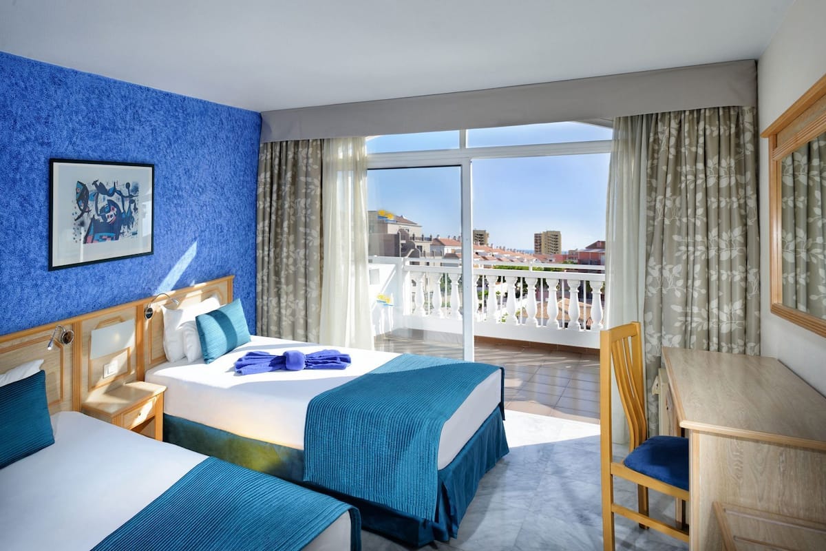 In-room safe, free cots/infant beds, WiFi, bed sheets