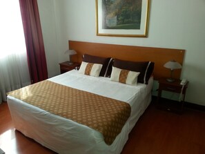 Minibar, coffres-forts dans les chambres, Wi-Fi gratuit