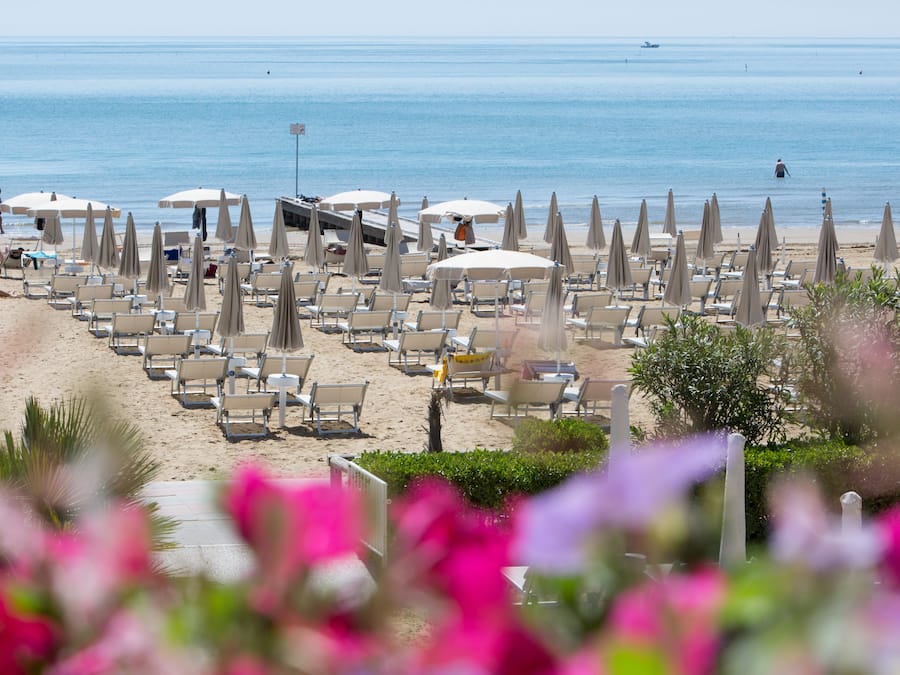 Private beach, sun loungers, beach umbrellas, beach towels
