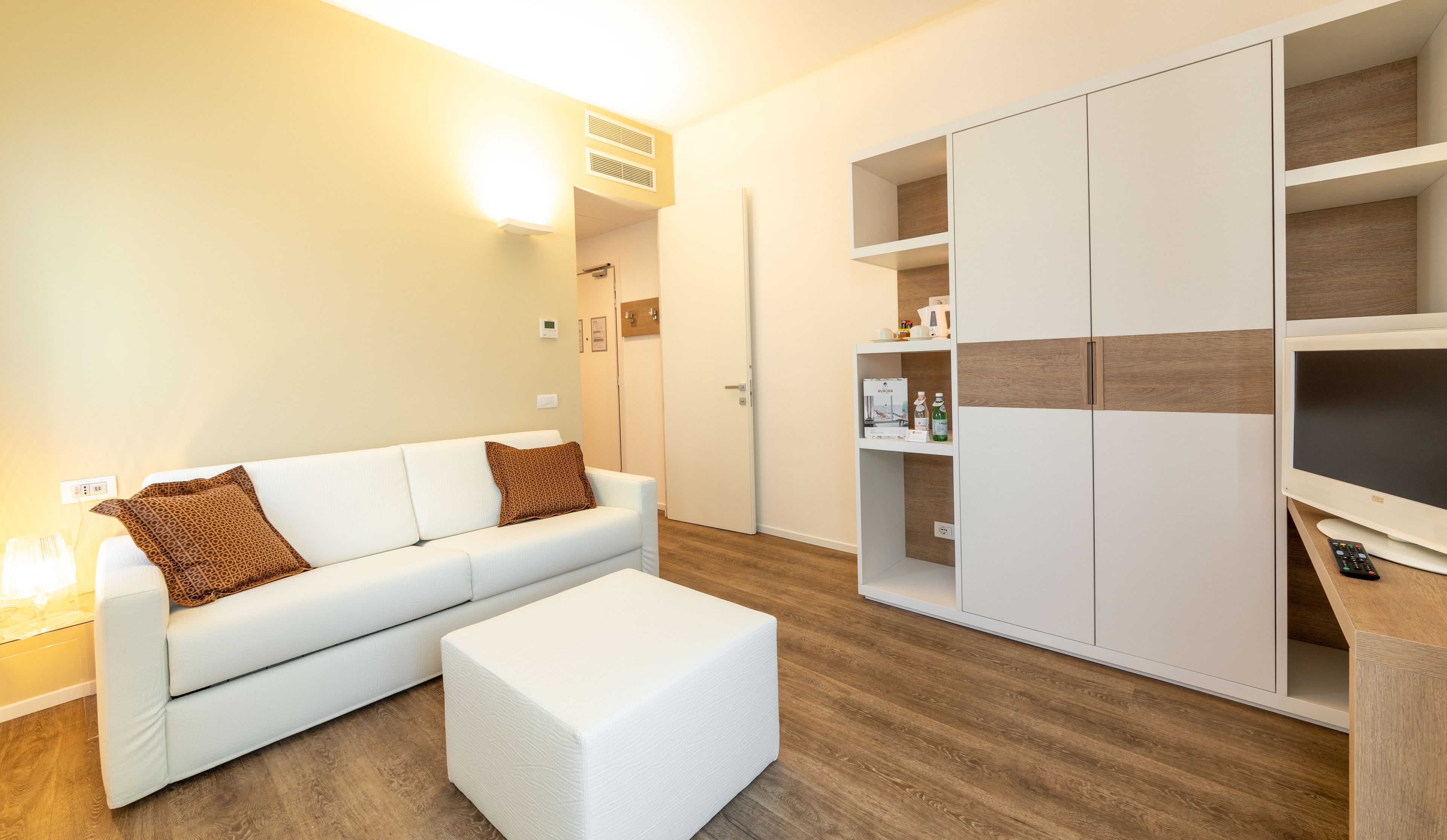 family suite, 2 bedrooms, balcony, partial sea view (beach access included) | 1 bedroom, minibar, in-room safe, desk