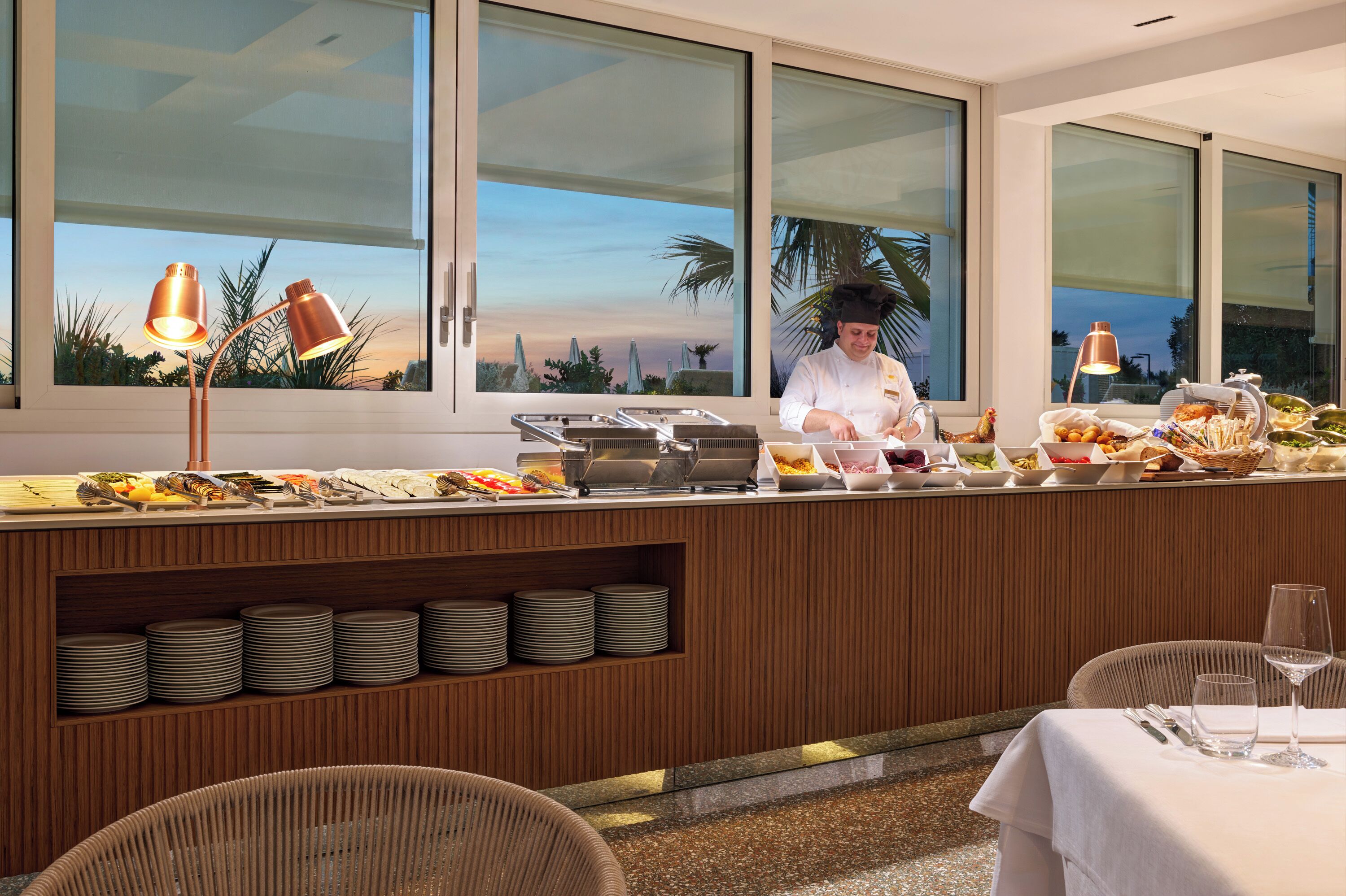 daily buffet breakfast for a fee