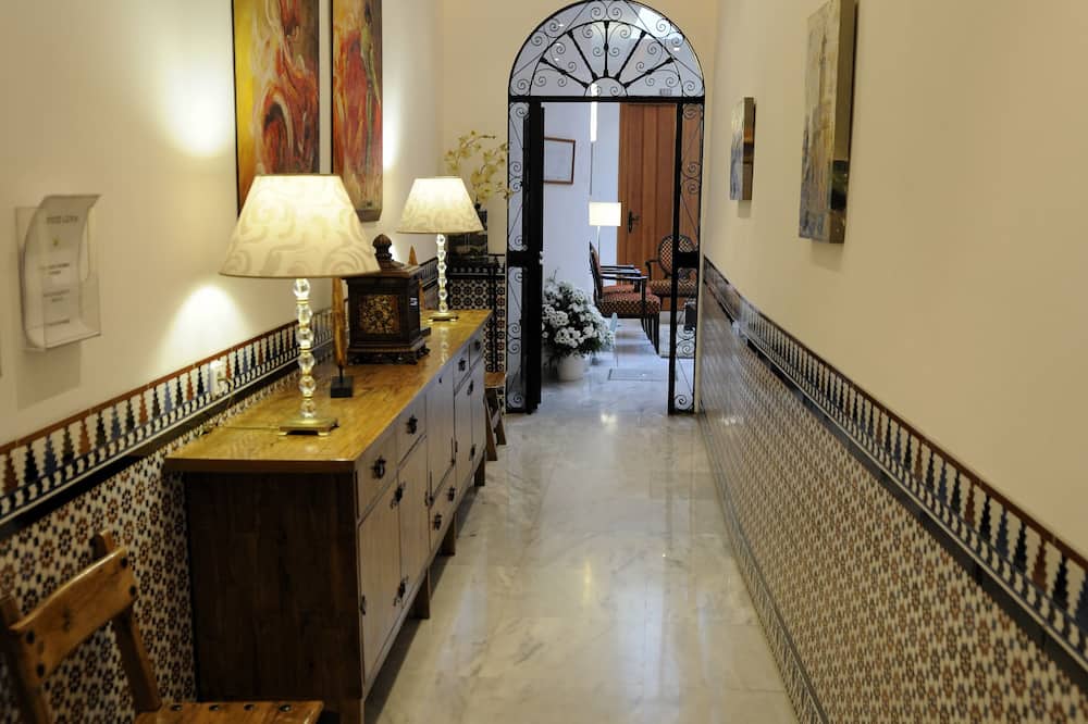 Hotel Goya