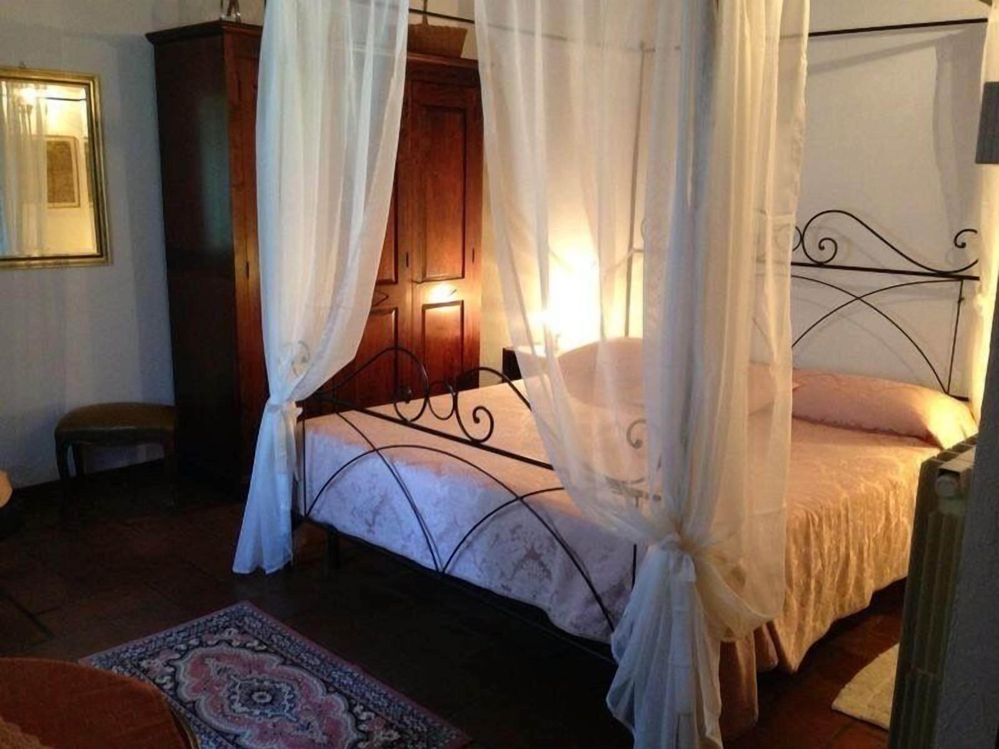 Kamar Double | 1 kamar tidur, minibar, meja kerja, dan tempat tidur lipat/tambahan