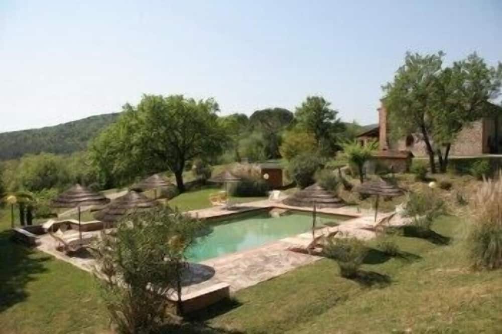 Hotel Campo Di Carlo