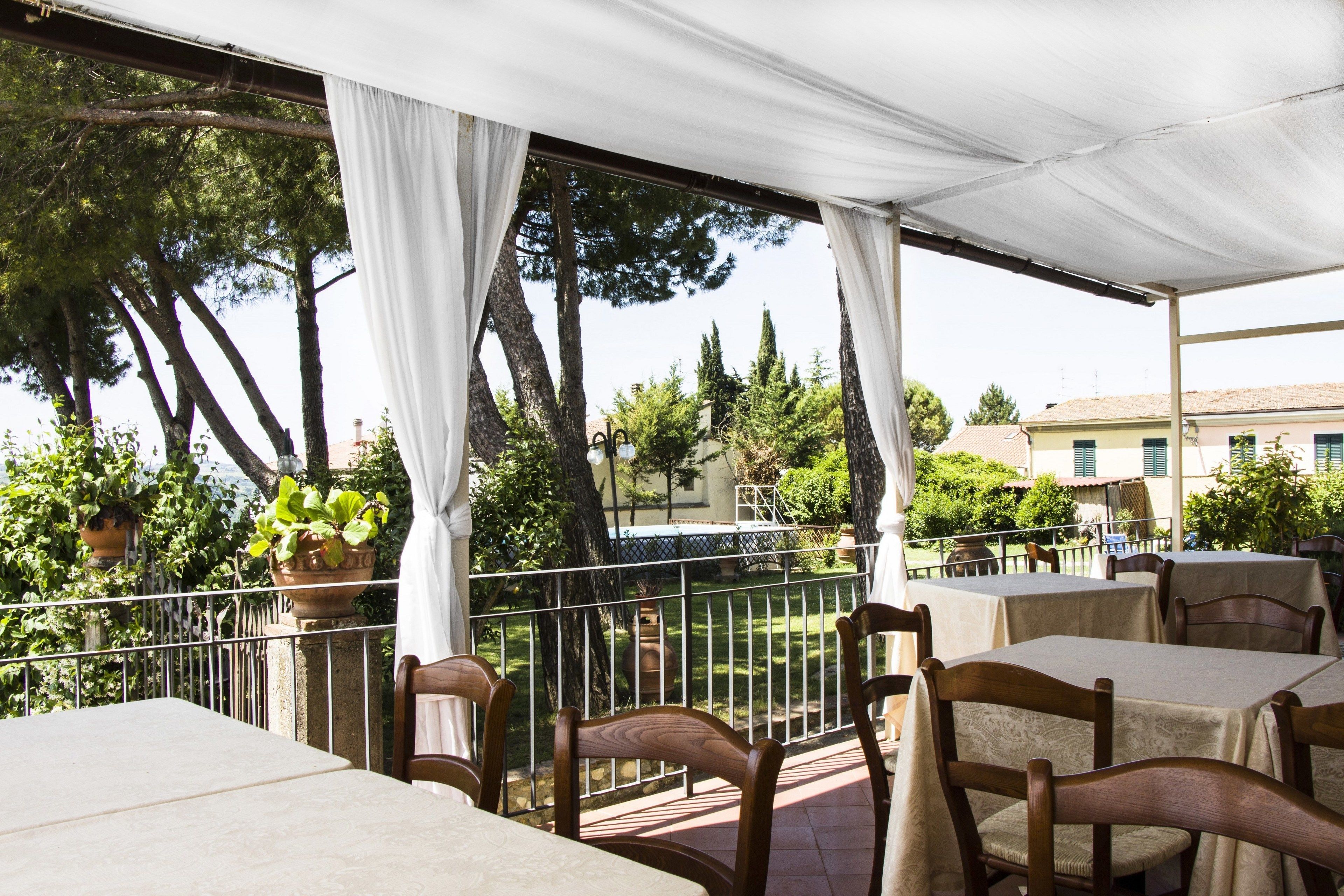 Breakfast served, Italian cuisine, al fresco dining 
