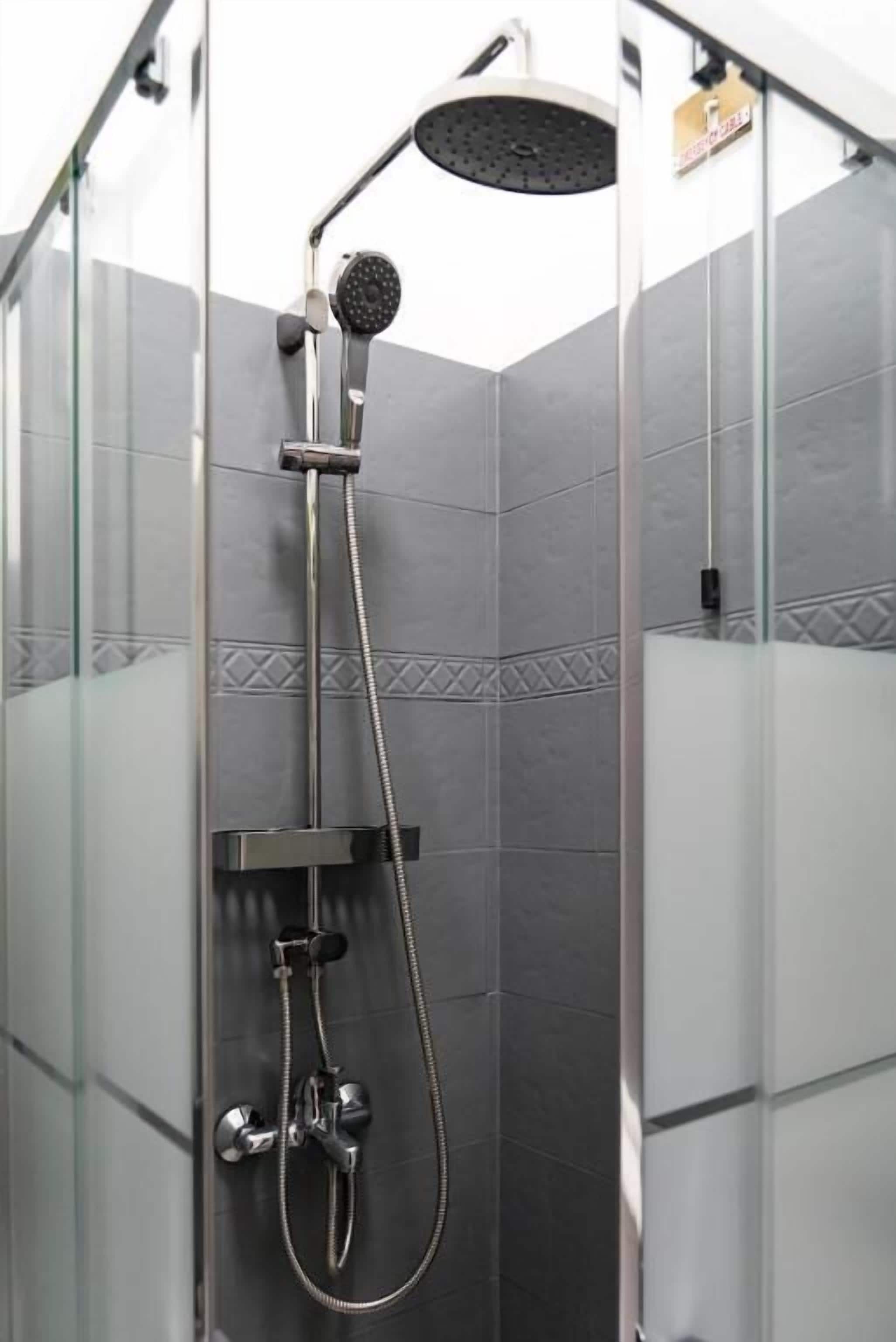 Photo - Merulana Star