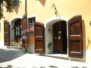 บริเวณภายนอก