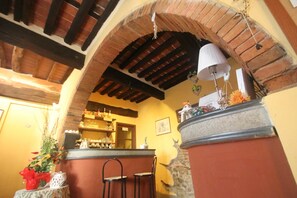 Coin salon dans le hall