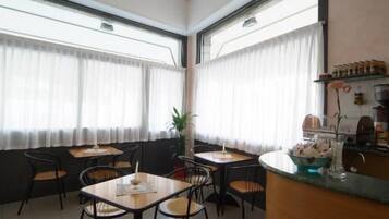 Khu vực dùng bữa sáng