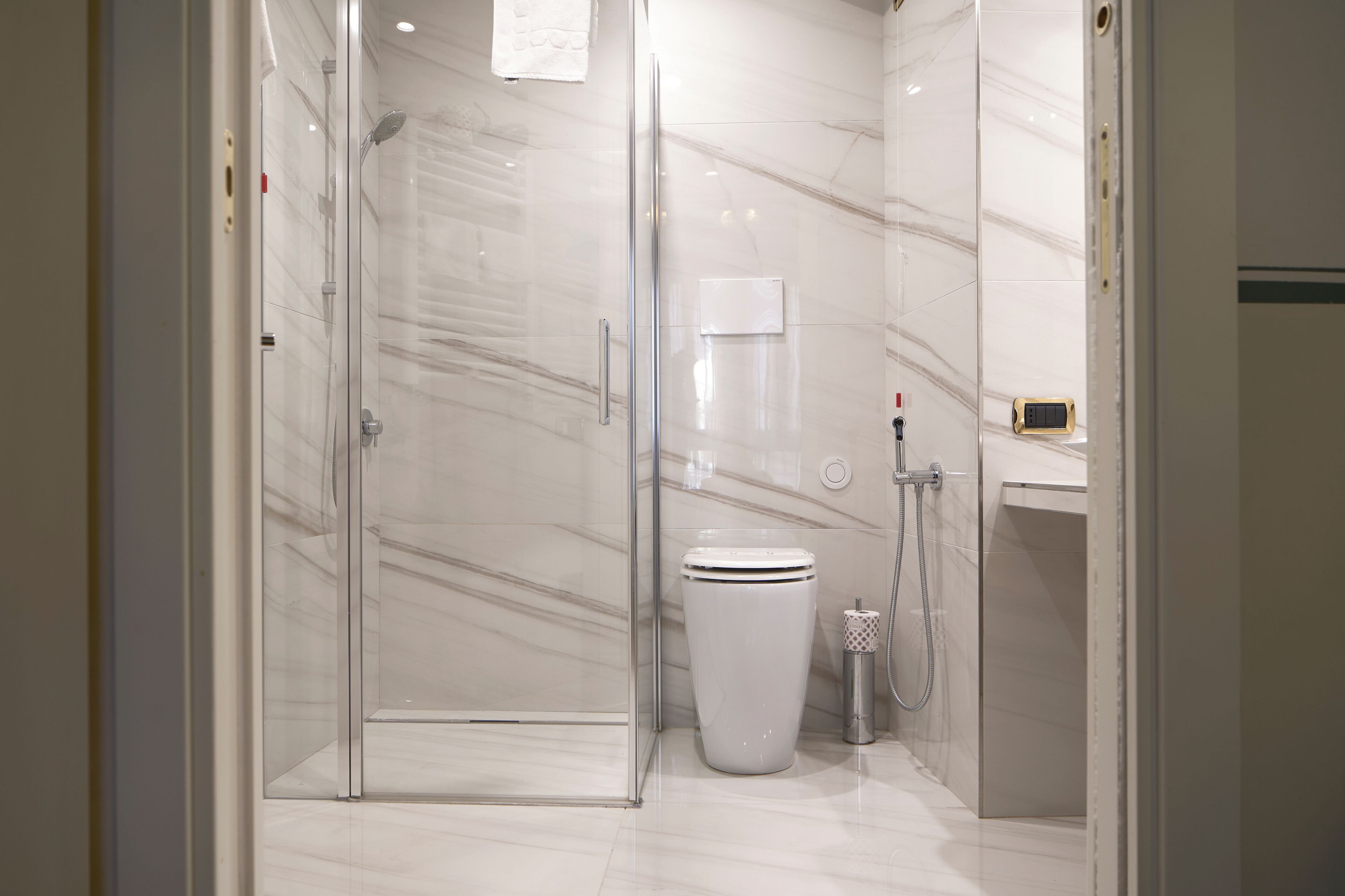 down duvets, desk, iron/ironing board, free wifi