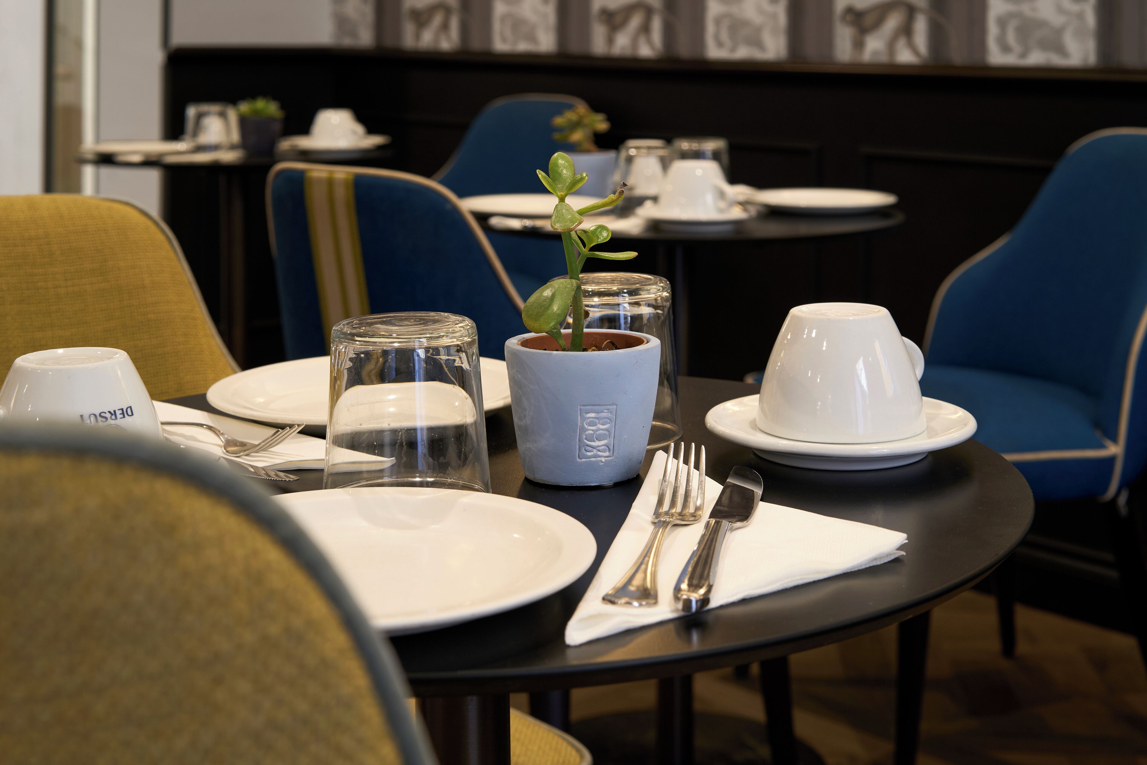 daily buffet breakfast (eur 15 per person)