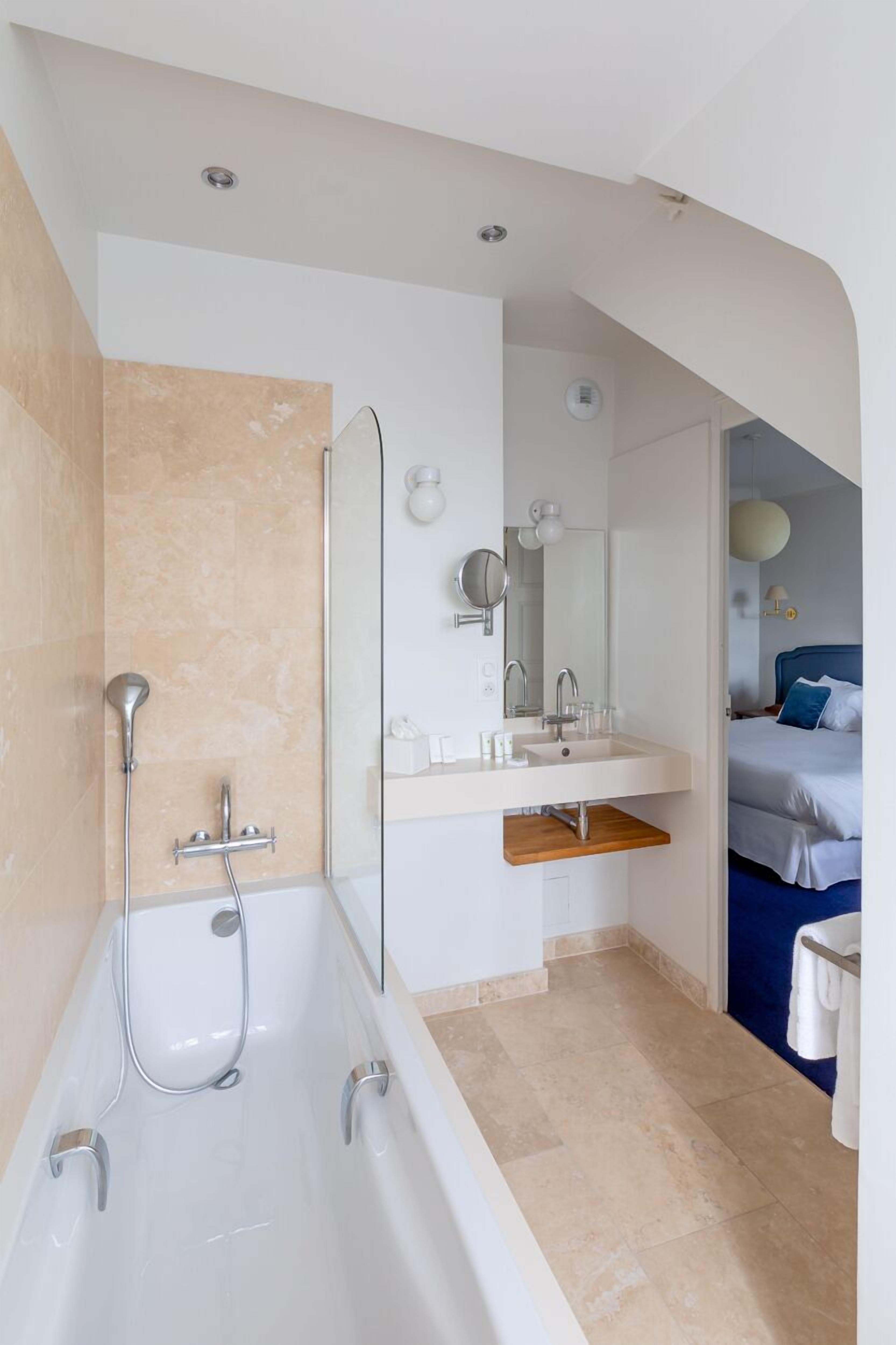 free toiletries, hair dryer, towels