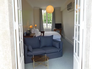 Deluxe Room, 1 Bedroom, Non Smoking, Terrace