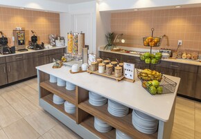 Desayuno buffet incluido todos los días 