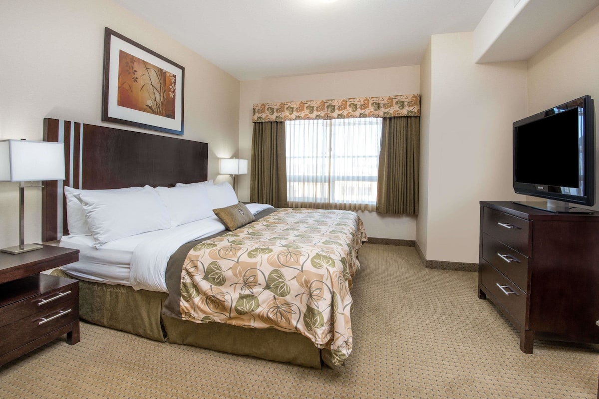Accessible Room, 1 King Bed, Non Smoking