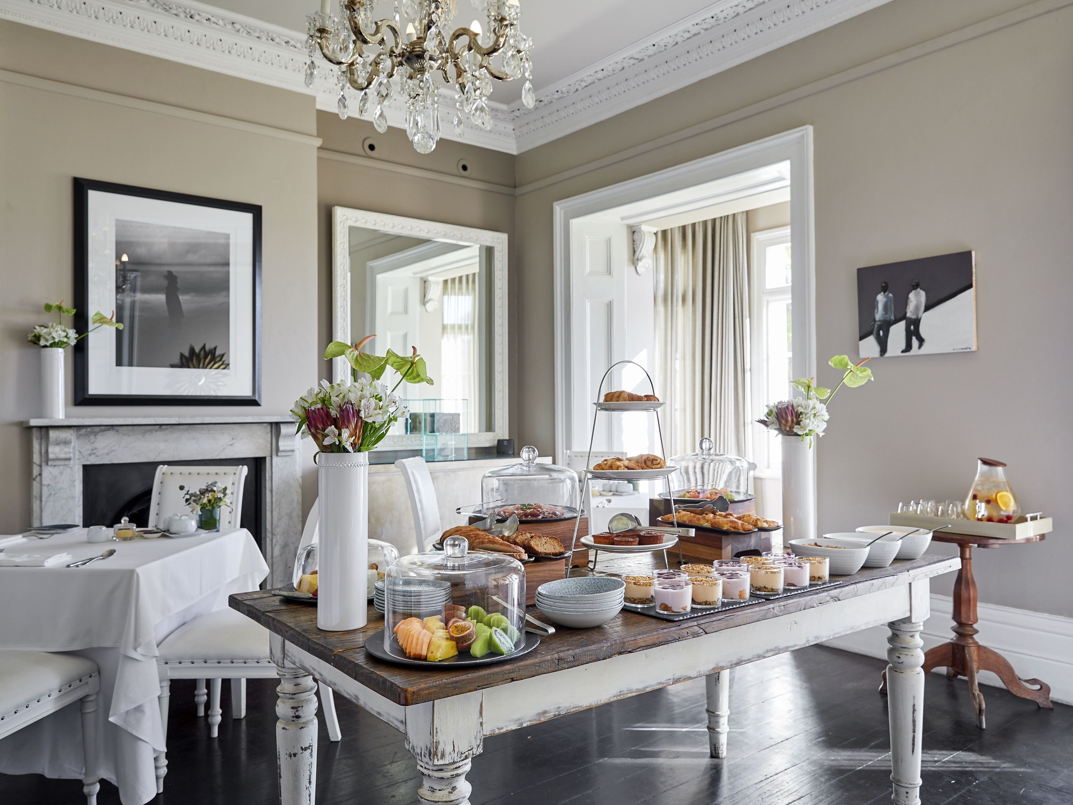 daily buffet breakfast (zar 385.00 per person)