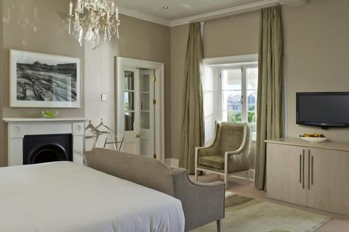 Minibar, bureau, chambres insonorisées, Wi-Fi gratuit
