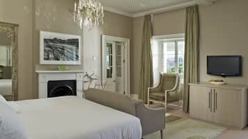 Camera Luxury, 1 letto king | Minibar, con stile personalizzato, con arredamento individuale