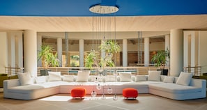 Sala de estar en el lobby