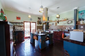 Daily English breakfast (ZAR 95 per person) - Sweet Ocean View Guesthouse (Cape Town)