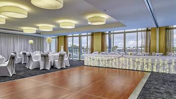 Innenbereich für Hochzeiten