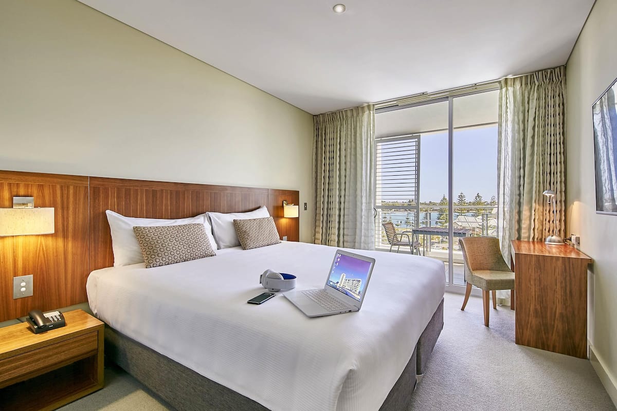 in-room safe, desk, soundproofing, iron/ironing board