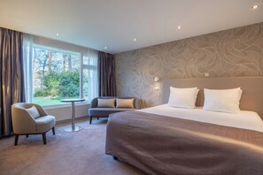 Suite | Minibar, in-room safe, desk, laptop workspace - Landgoed de Rosep (Oisterwijk)