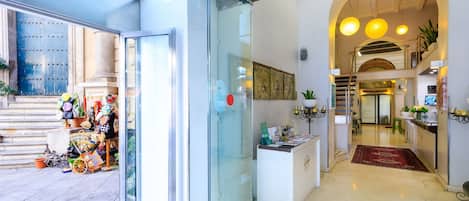 DĂ©tail de lâintĂ©rieur