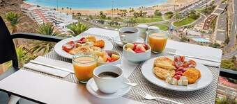 Hotel Chatur Palmera Mar