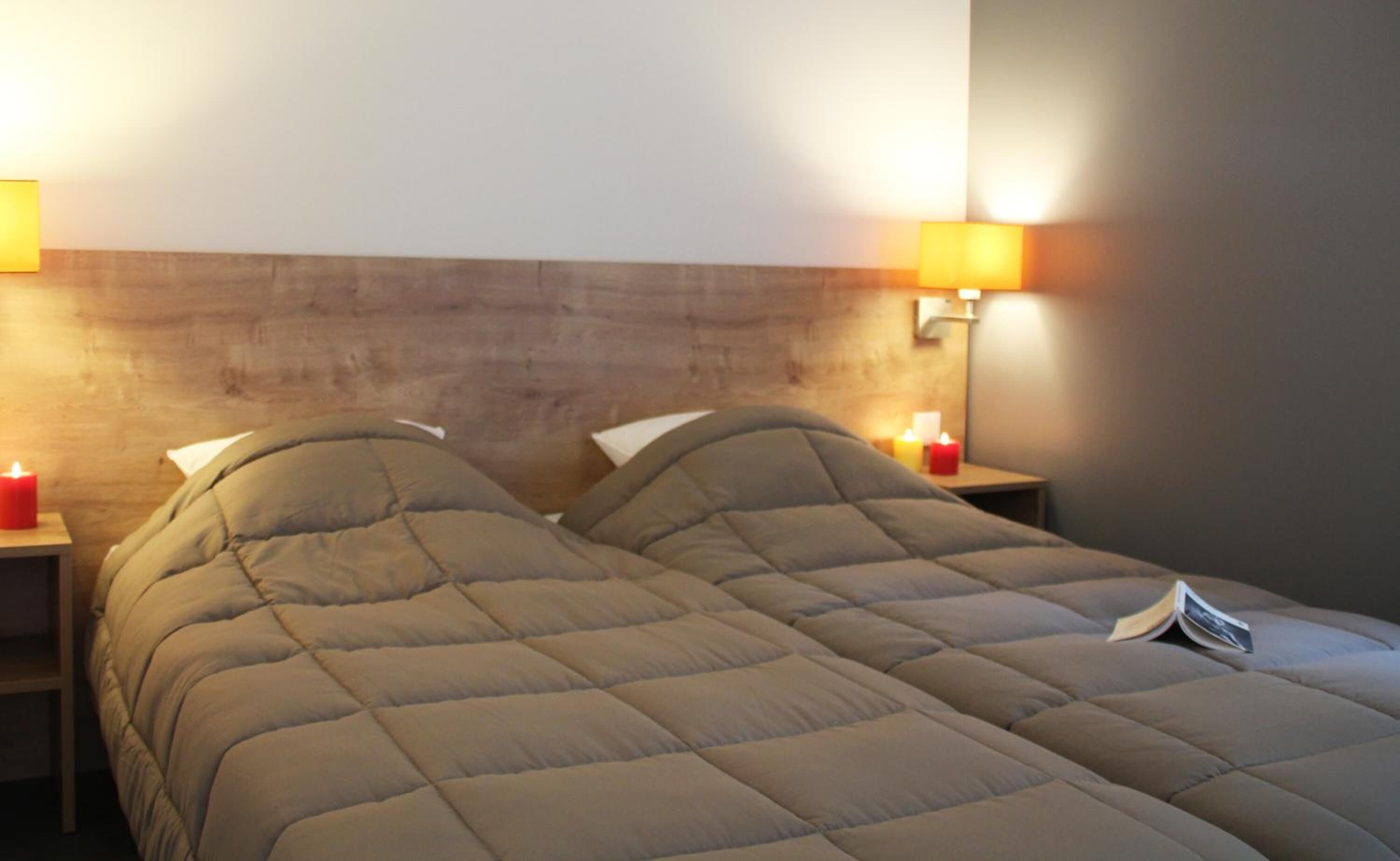 Decoración individual, mobiliario individual, ropa de cama