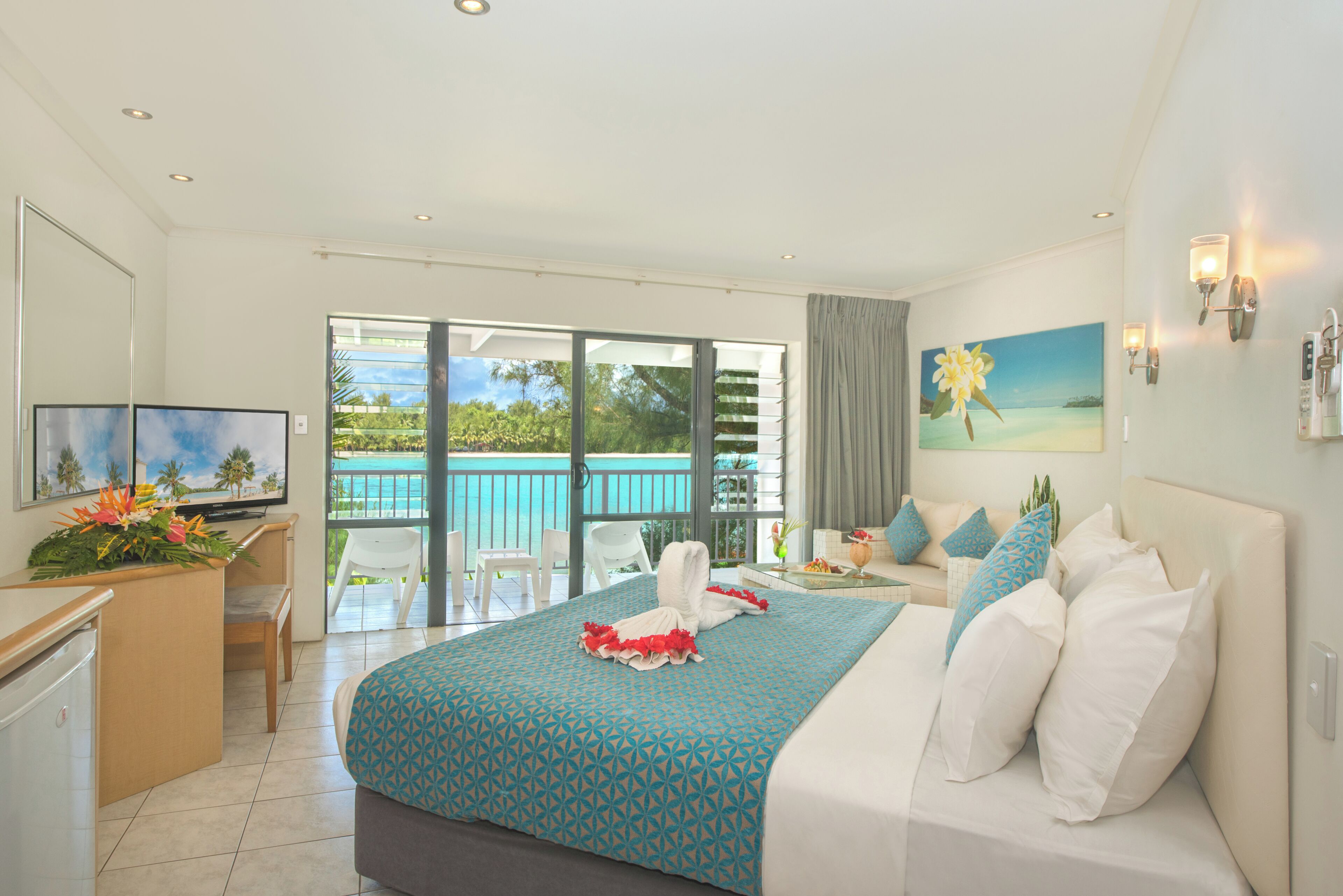 Deluxe Beachfront Room
