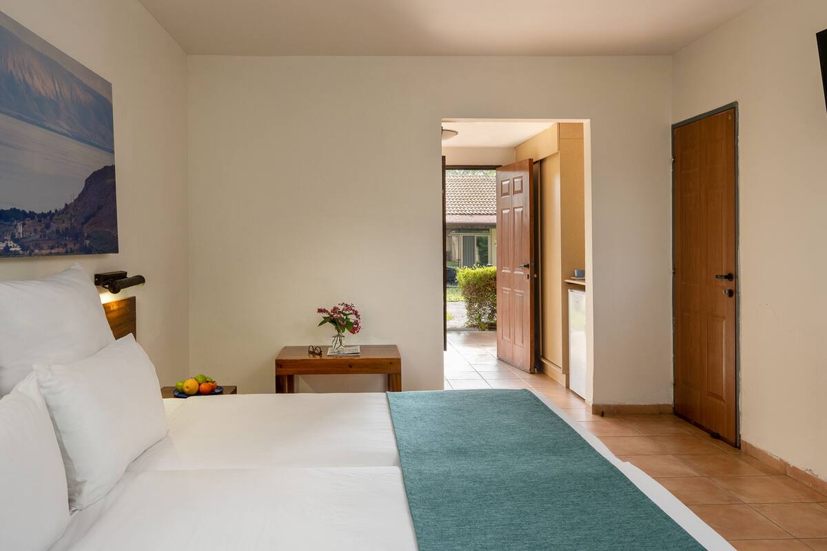 Minibar, in-room safe, desk, blackout drapes
