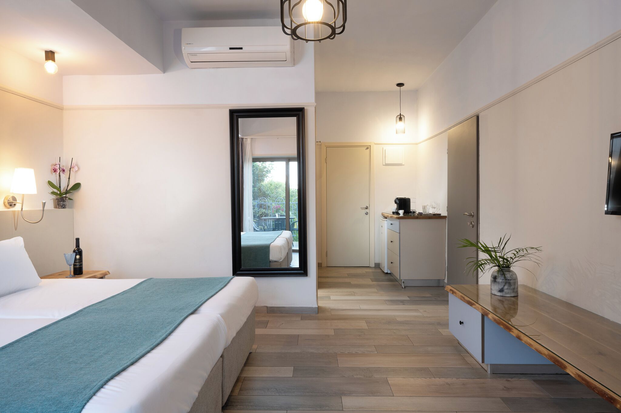 Minibar, in-room safe, desk, blackout curtains