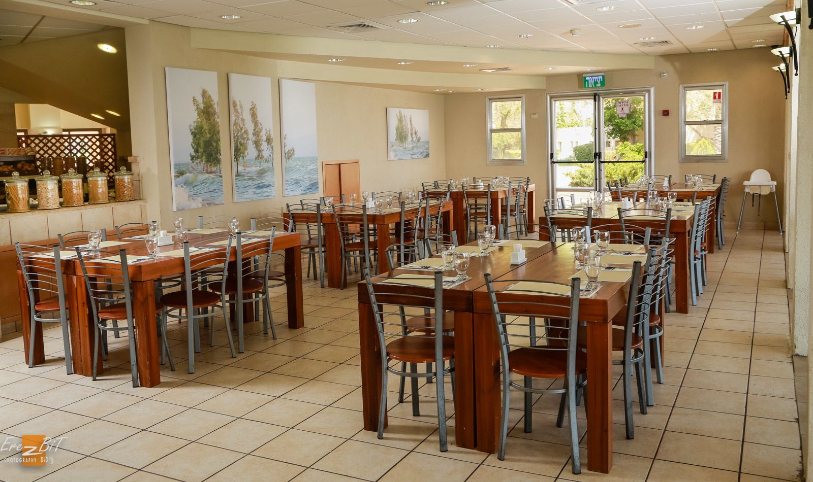 บริการอาหารเช้า อาหารกลางวัน อาหารเย็น, อาหารโคเชอร์, วิวชายหาด 