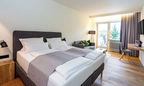 Minibar, in-room safe, desk, laptop workspace