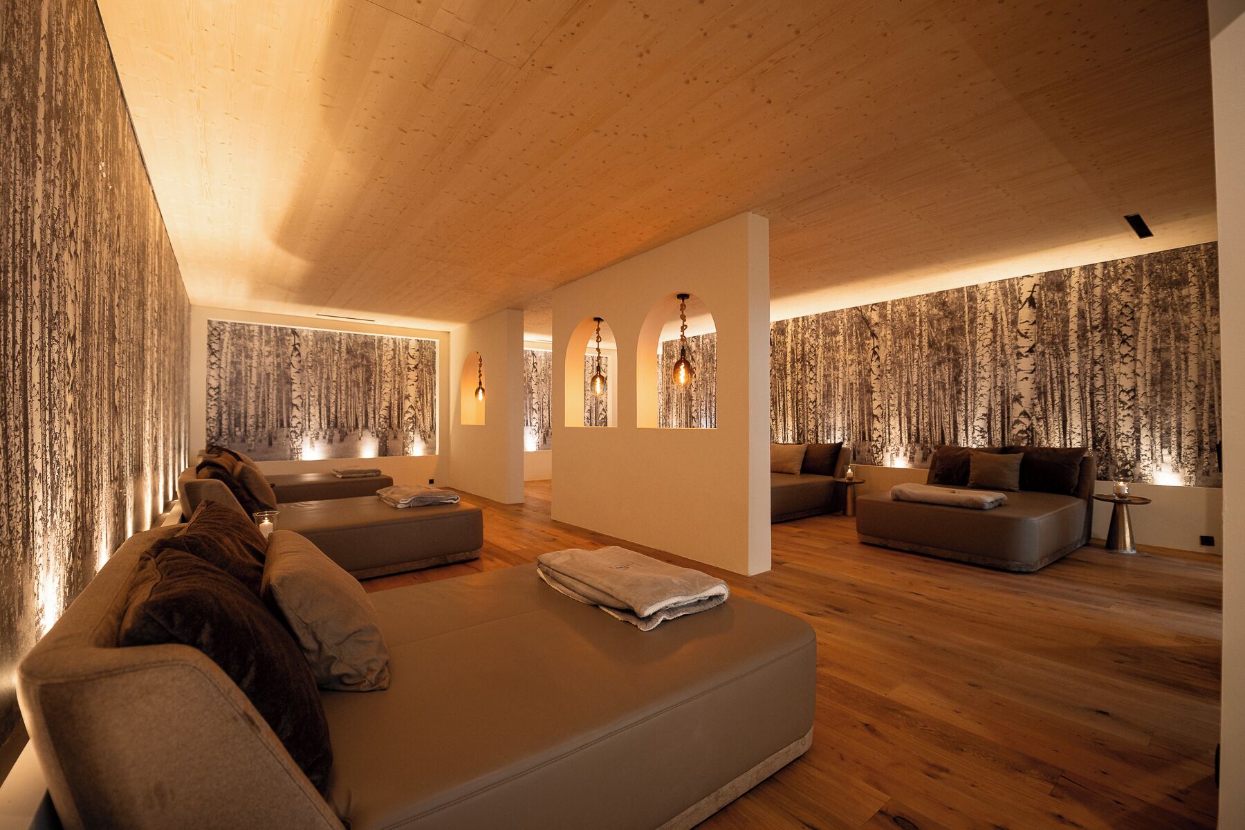 Body treatments, hydrotherapy, body wraps, body scrubs, facials