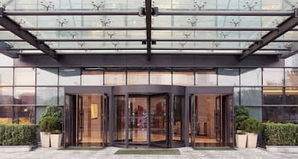 Holiday Inn Beijing Deshengmen by IHG